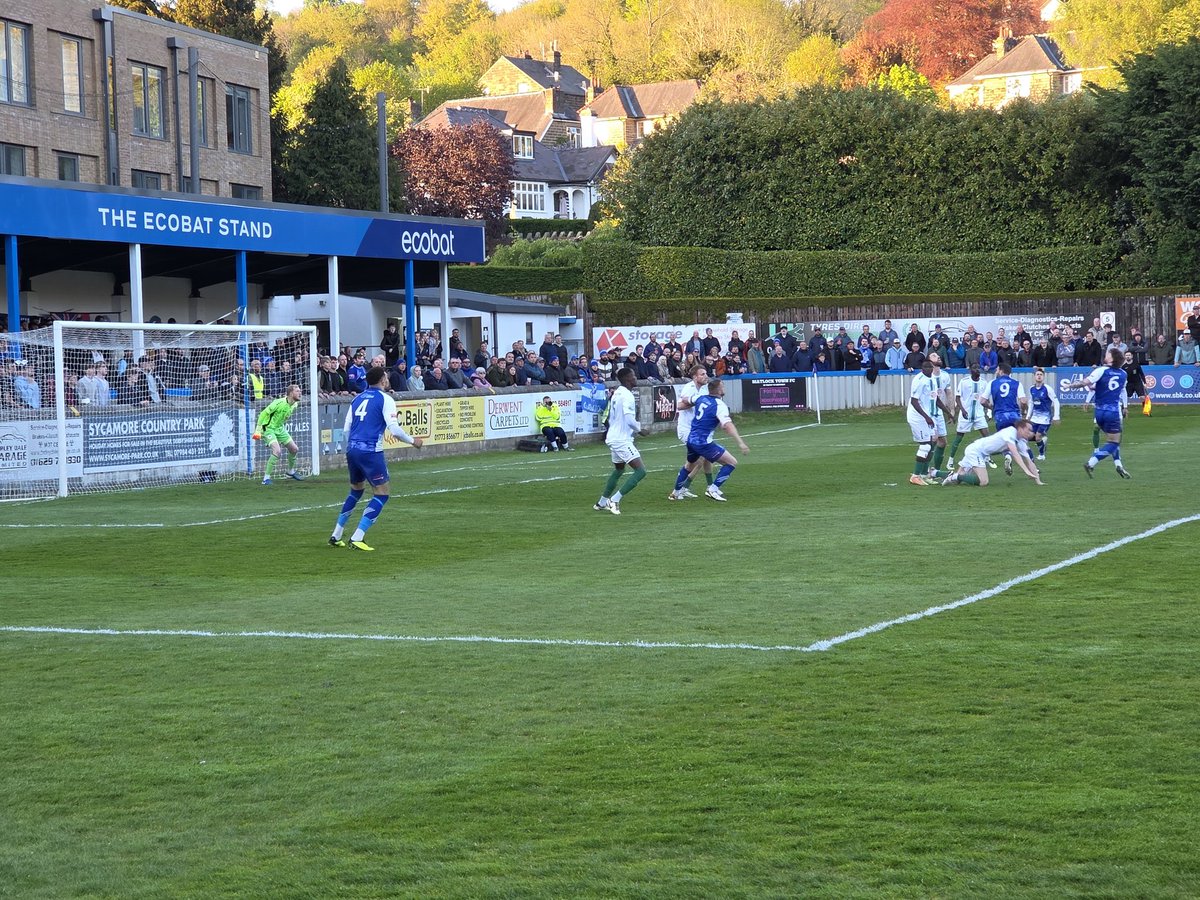 barty181's tweet photo. Heartbreak for the Gladiators 

Matlock Town 1 Bradford Park Avenue 2

Northern Premier League Division East Play off Semi Final
🎟£12
👥1,268 
#groundhopping https://t.co/nHXOpOu4CI