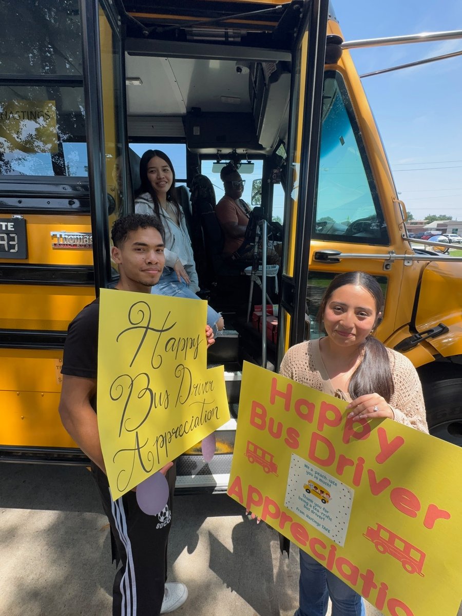 DrWilliamPrice's tweet photo. We couldn’t start the school day without you! Thank you to our amazing bus drivers for keeping our students safe. #ThankYouBusDrivers @AliefISD @AliefHastingsHS https://t.co/jX9FbW6EJk