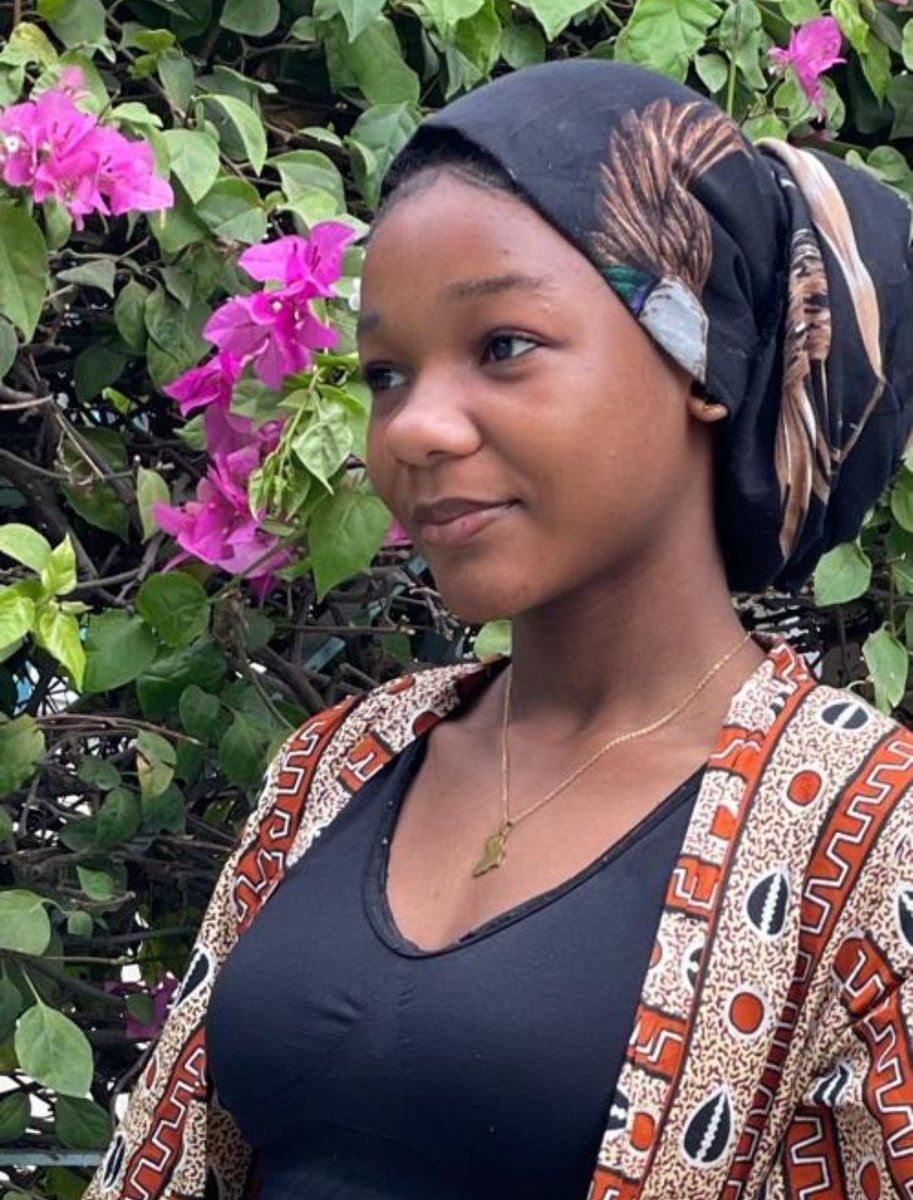 Samantha Tracy tweet media