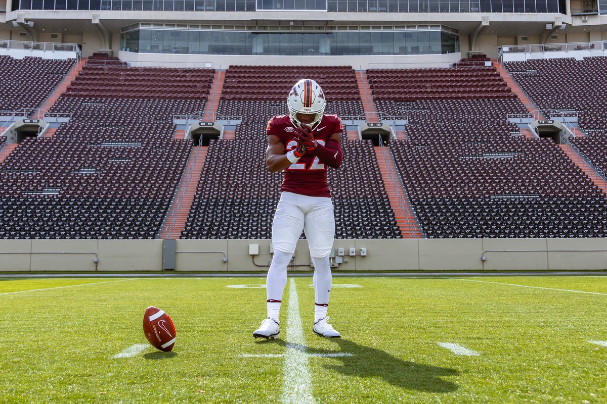javian_jp's tweet photo. Go Hokies??🦃🦃 https://t.co/5qwxpQgFXi