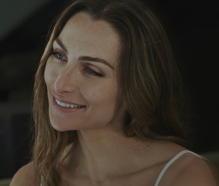 M҉ e҉ r҉ i҉. ♟️•MiAmiMiOdi • tweet media