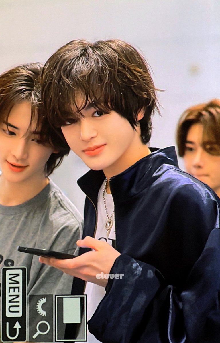 KAIRA DEBUT tweet media