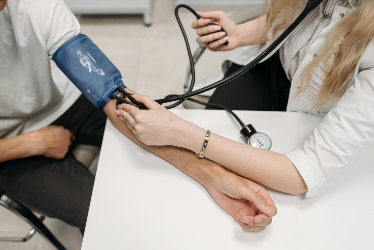 ACCinTouch's tweet image. According to the TRIDENT trial published in NEJM, an antihypertensive triple pill lowers ⬇️ #stroke risk and improves #bloodpressure after intracerebral hemorrhage. Read more:🔗 bit.ly/4mVpQnT 

#CardioX #hypertension