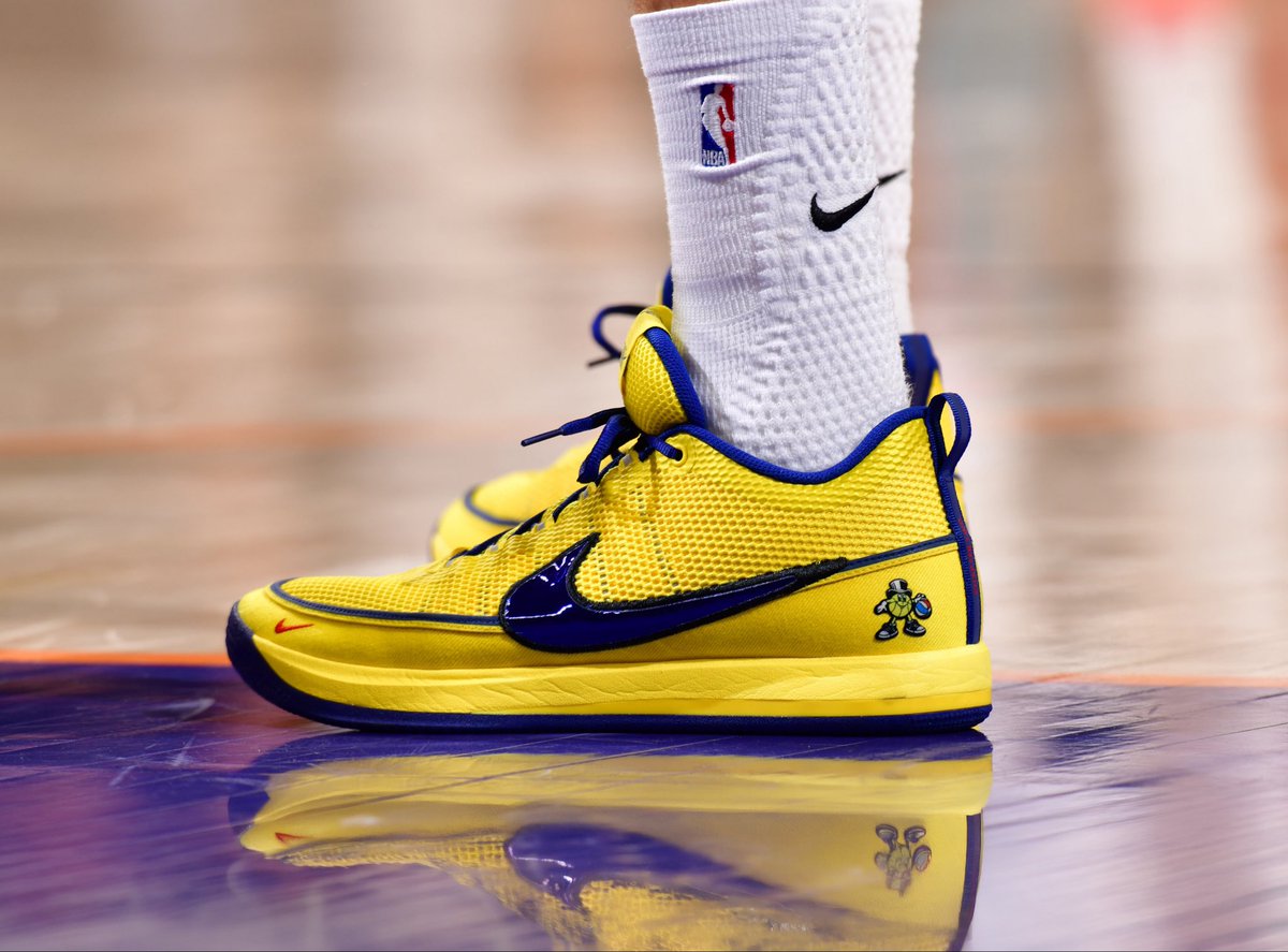 SLAM Kicks tweet media