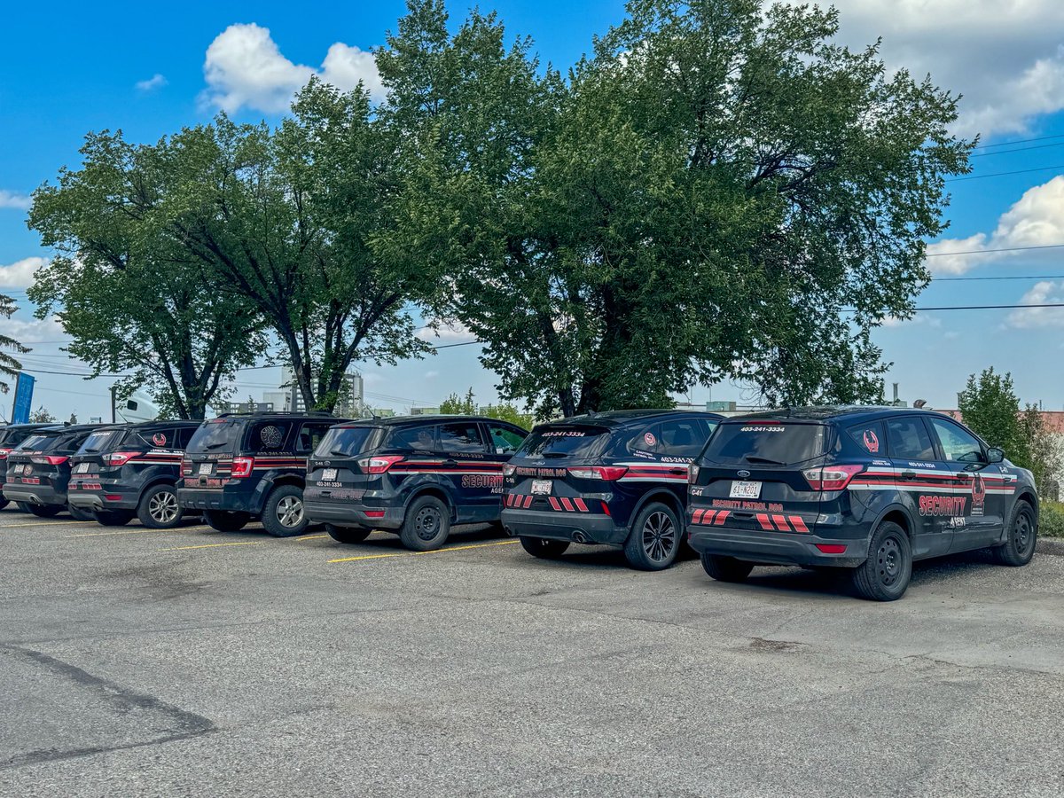 _bpsk9's tweet photo. Marked. Visible. Effective. 🚨
Our fleet doesn’t just show up—it sends a message. BPS K9 patrol vehicles create an immediate deterrent and a stronger security presence the moment they’re on site.

#BPSK9 #mobilesecurity #SecurityPresence #yyc #yycsecurity https://t.co/AYOLeIsDSD