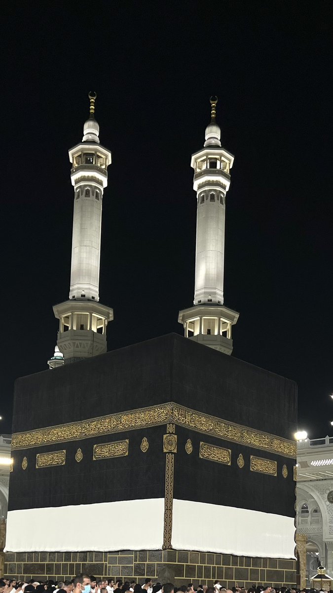 rajmi55's tweet photo. لبيك اللّهُم عمرة 
طاب اللقَاء و قرةَ العين وأرتوى القلب 🤍 https://t.co/z05bgRVhcl