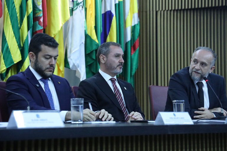 PF discute o combate à manipulação de resultados esportivos em evento no Ministério do Esporte. Em sua fala, o diretor-geral, Andrei Rodrigues destacou a relevância da integração entre inteligência, regulação e investigação no enfrentamento a esse tipo de prática, muitas vezes