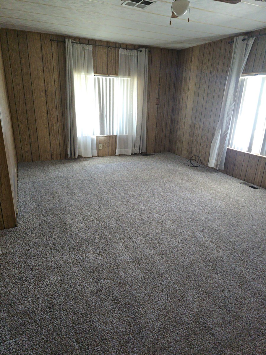 NewHorizonCarpt's tweet image. #carpet #vinyl