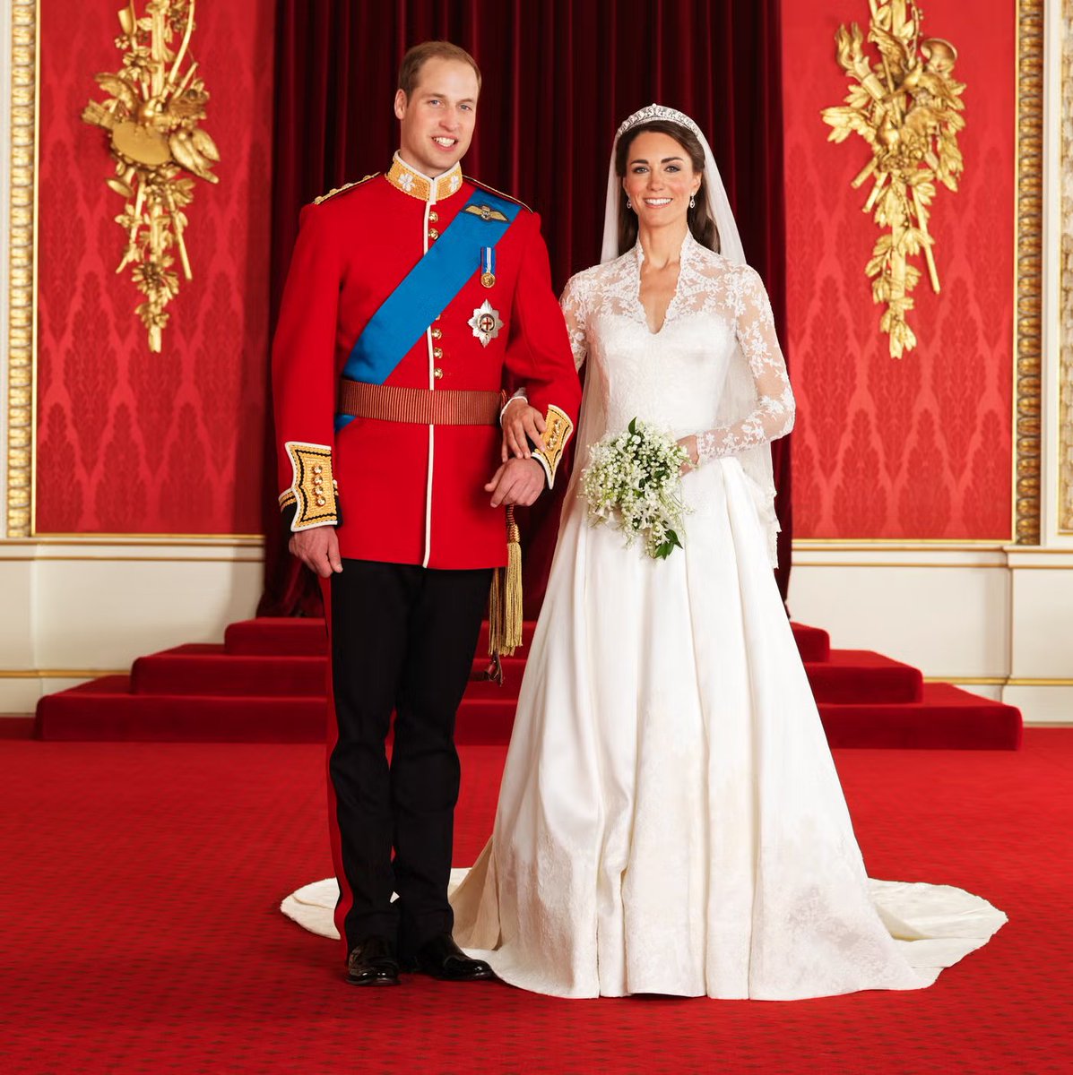 BarkJack_'s tweet photo. The Prince and Princess of Wales 15th Wedding Anniversary! 🪅🪇🥳🥳

April 29 marks the day of the 2011 ceremony watched by two billion people, complete with Catherine's Alexander McQueen gown, natural floral decor reflecting her country roots, and William's vows in his Irish Guards uniform. They first met at university in 2001.  

As they mark the day privately, I'd love to revisit your favorite moments that made it the wedding of the century... so please do add your favorite photos in the comments if you wish 😍😍