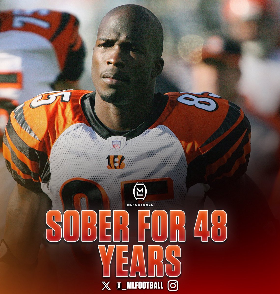 MLFootball's tweet image. 🚨🚨POWERFUL🚨🚨

Legendary #Bengals receiver Chad Johnson revealed that he has been SOBER FOR 48 YEARS.

Ochocinco says that he has never drank an alcohol in his entire life.

Johnson mom suffered from severe alcohol addiction, and he never wanted to go through what she did.

🙏