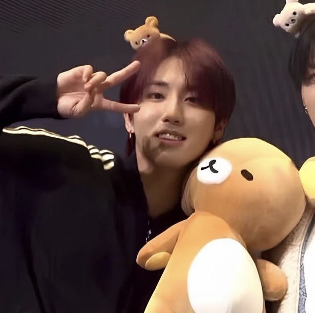 ena 🦭 tweet media