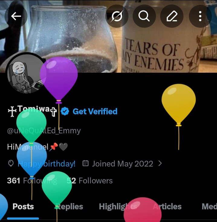 Balloons on my profile😌