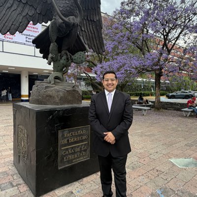 olin_andres's tweet photo. #NuevaFotoDePerfil https://t.co/QdZOdRcrQd