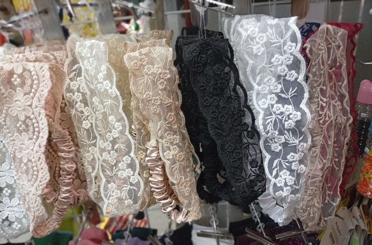 پر پری tweet media