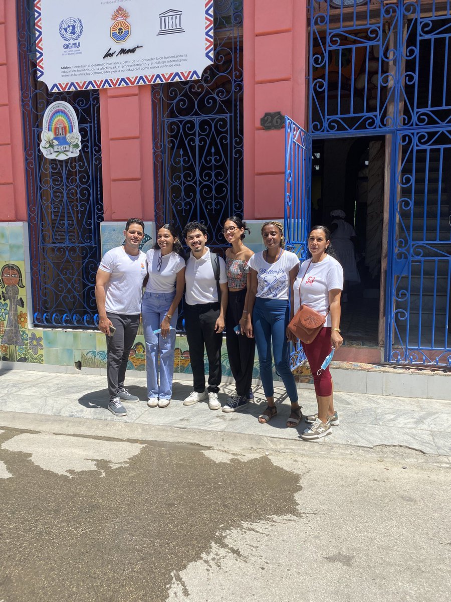 DCorralesponce's tweet image. Hoy los jóvenes y el sindicato del @TSupremoCU ⚖️ acompañamos en su labor social al proyecto @QuisicuabaC. Seguimos aportando por un sociedad unida y solidaria🫂🫂.
@Oscar_CubaTSP
#CTC #1roMayo 
#UJC