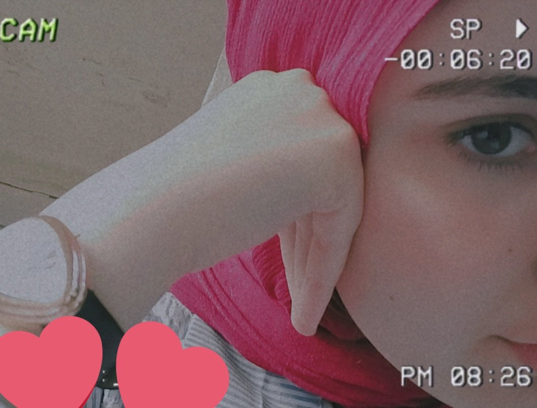 شَهْد tweet media