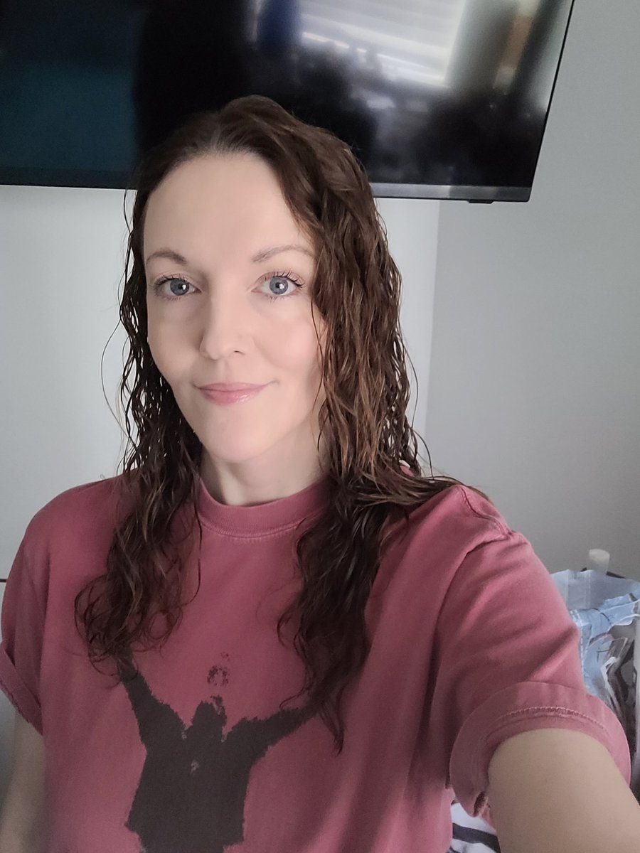 hi, also why did they call this shirt crimson? (I'm not complaining tho, I love the faded red color)
