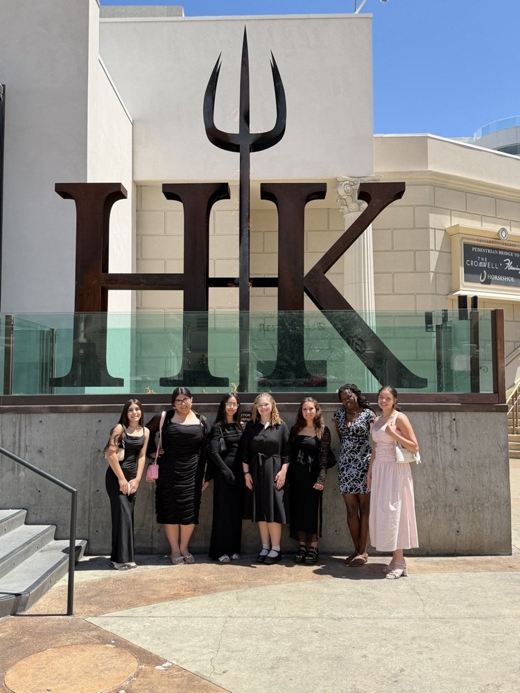 SalomeFrogs's tweet image. The SHS Culinary Arts students traveled to Las Vegas for an unforgettable dining experience at Gordon Ramsay’s Hell’s Kitchen! 👩🏻‍🍳🍽️ They enjoyed a delicious meal while gaining inspiration from one of the most well-known culinary destinations. 🥩🍨 #CulinaryArts #CTE