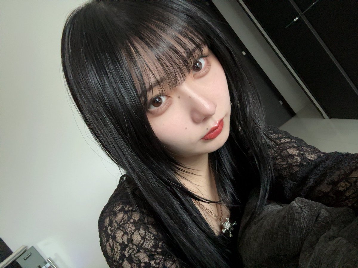 れい様（唐仁原伶） tweet media