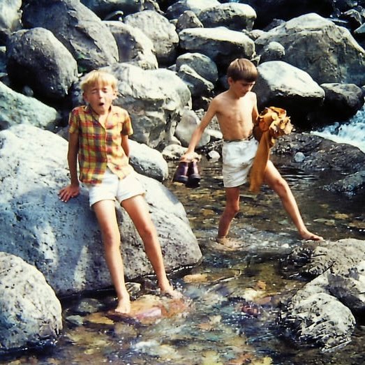 TimSuttonuk's tweet photo. It appears there was a time when I did not like cold water (photo c/o brother Simon). Thanks to everyone for your kind birthday wishes. ❤️ https://t.co/f0MSFjYsuJ