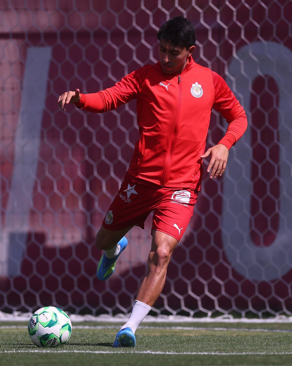 CHIVAS tweet media