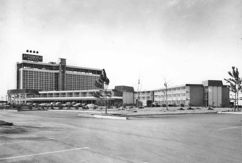 Facts About Texas tweet media