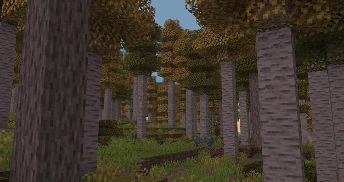 jogurciQ's tweet image. I've made an Aspen Grove biome for my WIP worldgen mod! The trees are watching. #minecraft #minecraftmods #pixelart