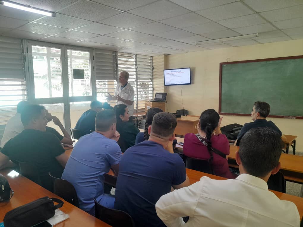Dr. Juan Luis Marcelo Penton tweet media