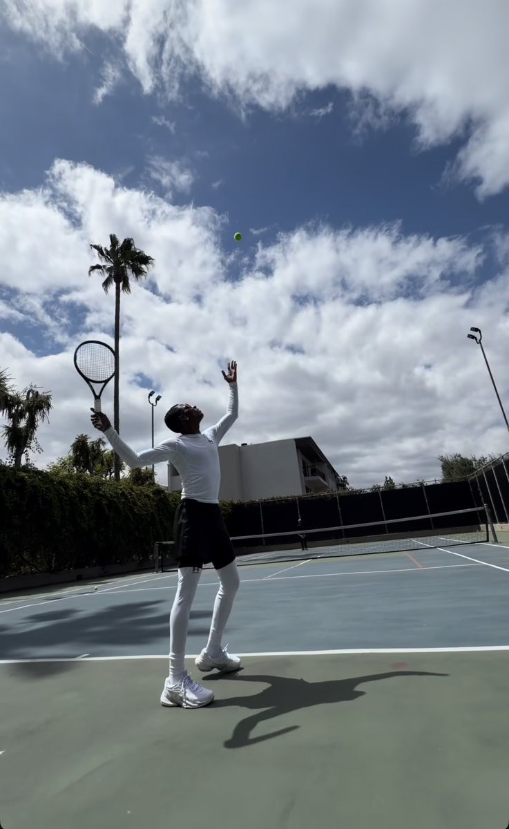 Doyin Blazzer🔋🦇 tweet media