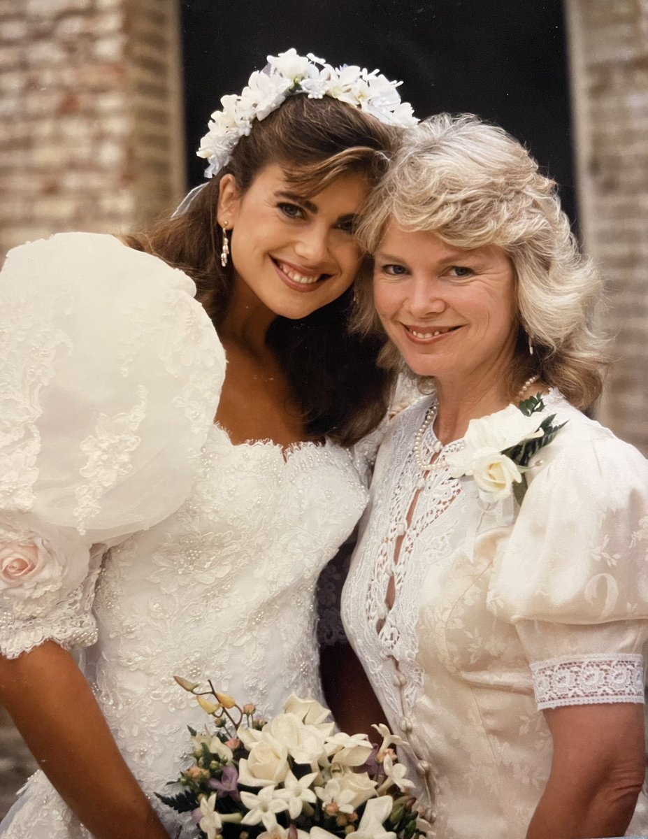 kathyireland's tweet photo. Happy Birthday Mom!!!
For countless reasons you are my hero! 
You are wise, loving, tough in the most awesome ways, fun, adventurous and forever kind.
We thank God for you and we all want to be just like you when we grow up!💖 https://t.co/sg4hzFgXC7