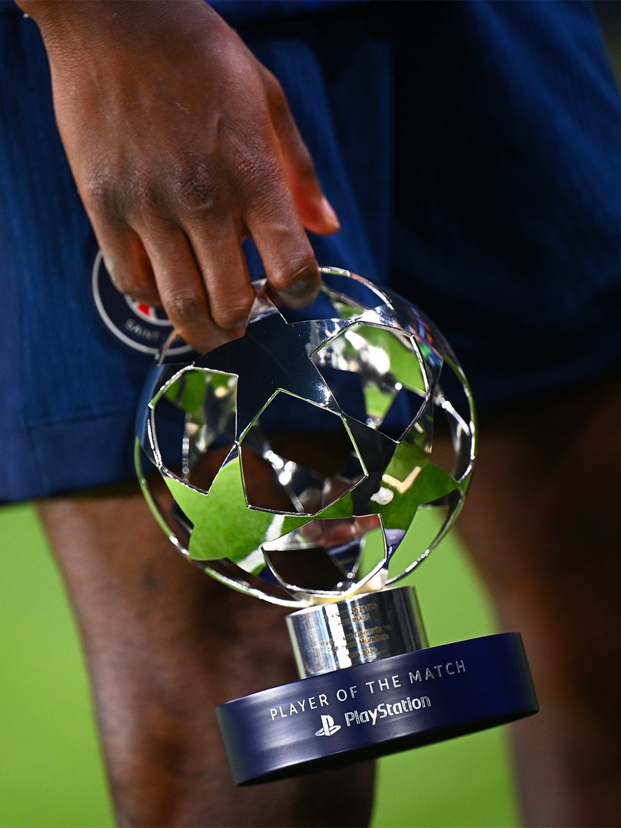 باريس سان جيرمان tweet media