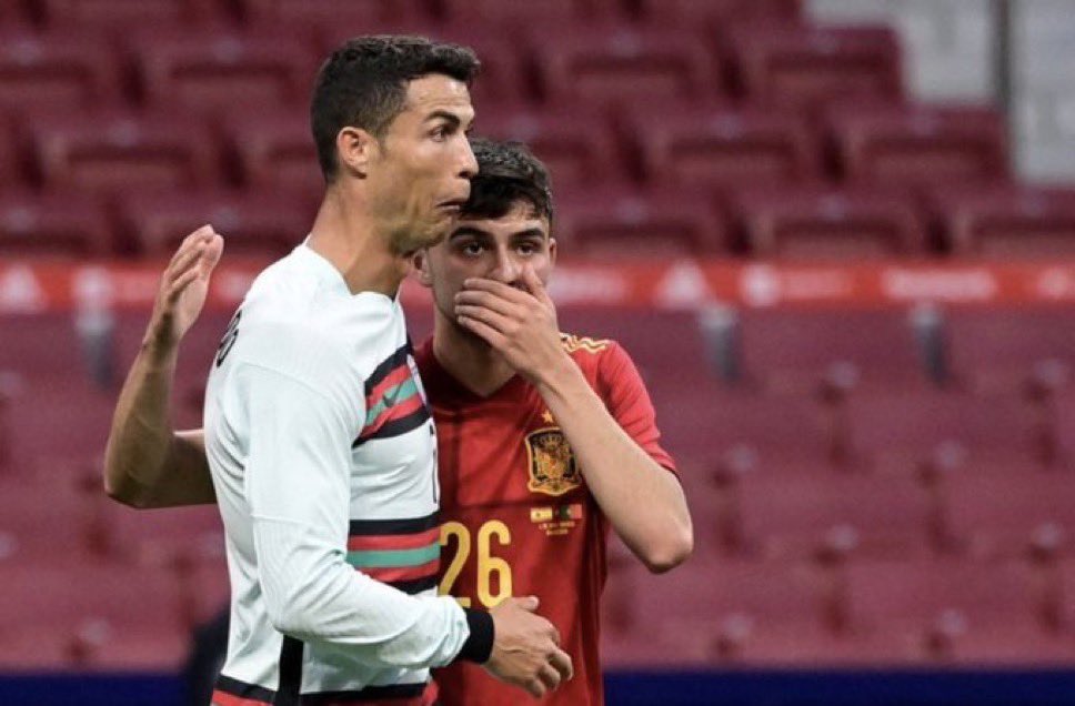 🫵🏽 tweet media