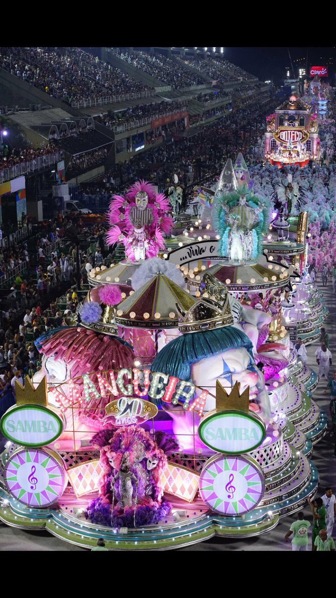 barrracao's tweet photo. ✨ Quase centenária, a Estação Primeira festeja 98 anos de fundação. 

Qual o seu desfile favorito da história da Mangueira? https://t.co/Tt15rMVa5t