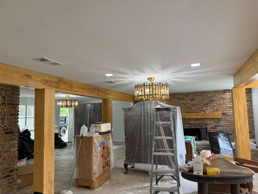 LlcPadilla6244's tweet image. Let us light up your world! 🌟🔌
Electric Padilla provides top-notch lighting systems to enhance any space.
📞 Contact us at 225-209-4889 and brighten your surroundings today!
#Lighting #ElectricalServices #LightingExperts
