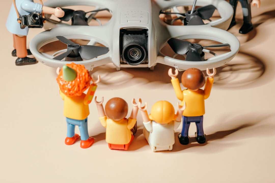 UMPcorp's tweet image. Engage with cutting-edge drone tech! Our learning kits empower students to explore STEM like never before. #STEMEducation #FutureInnovators