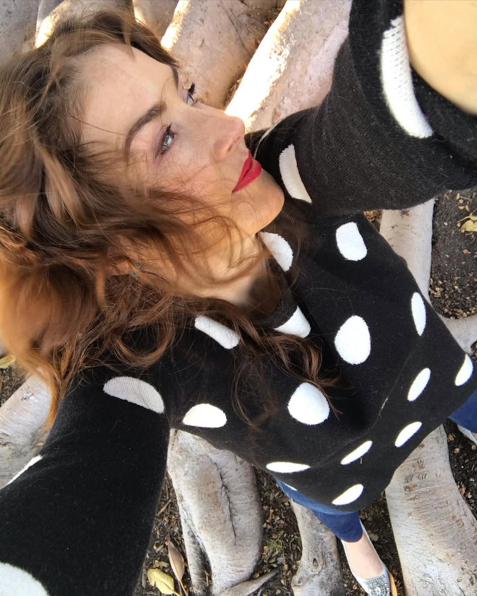 best of erin karpluk tweet media