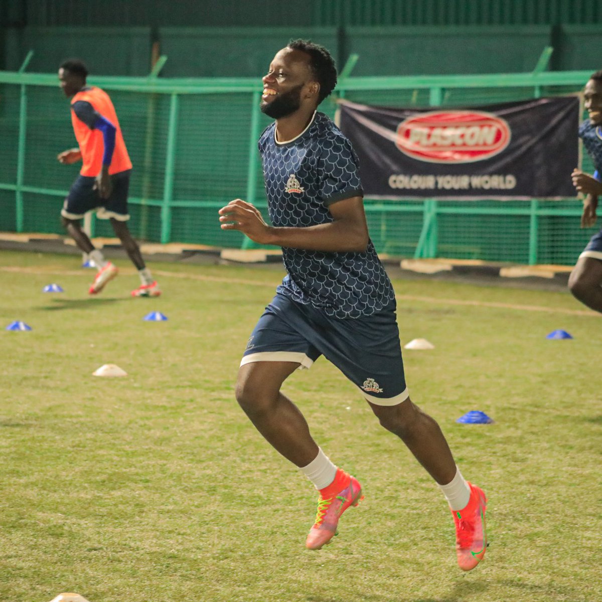 VipersSC's tweet image. All set for the battle in the capital 👊🏿

#KCCAVIP || #VenomsUpdates || #OneTeamOneDream ||