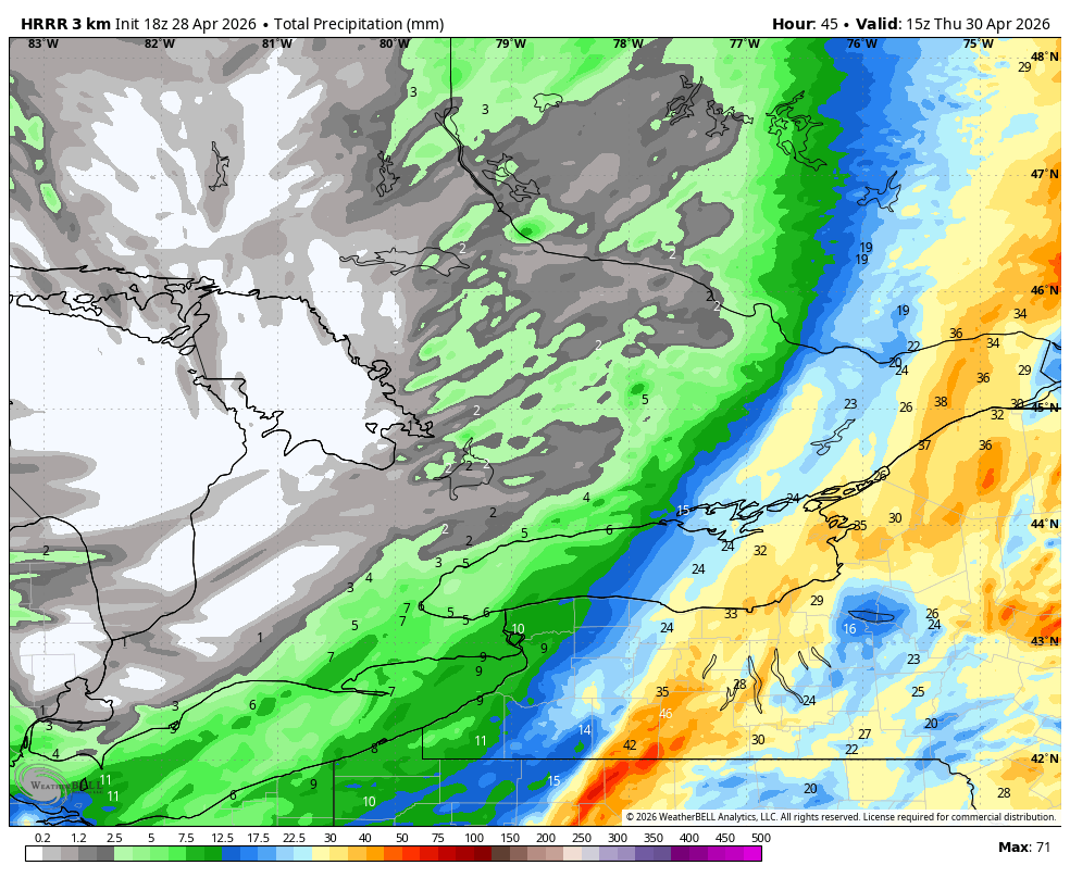 WxOntario1's tweet image. Next system arrives tomorrow morning

Scattered showers across Southern sections of SW #Ontario and into the #GTA

By the afternoon, rain becomes more widespread as it makes its way into Eastern Ont

A good soaking for the east with widespread 15-30mm, locally 30-40+mm

#OnWX