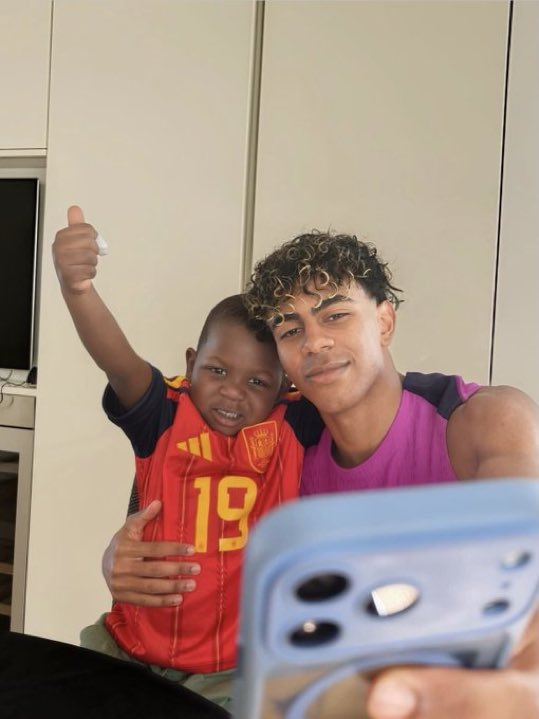 BarcaUniversal's tweet photo. Lamine Yamal's mother on IG. ❤️ https://t.co/Uj8gBVglpM