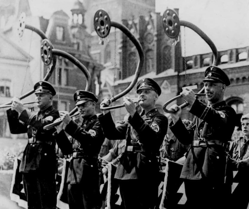 ⋆ ౨ৎ tweet media