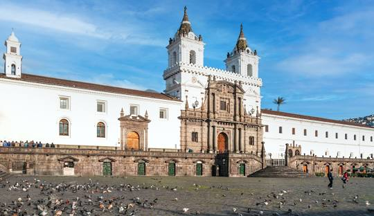 JulieParker144's tweet image. Traveling to Ecuador is currently possible but requires high caution due to increased violent crime, gang activity, and a declared state of "internal armed conflict".  #Travel #Ecuador #Tourism #Wanderlust pinterest.com/jparker0666/wa…