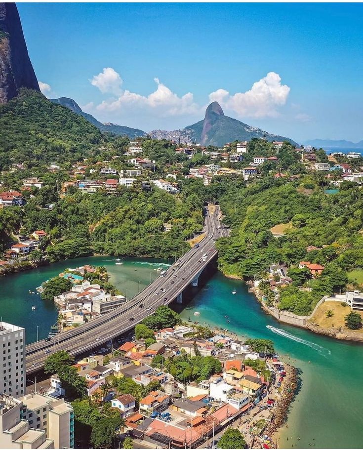 NaturalEye78321's tweet photo. 📍 Rio de Janeiro, Brazil 🇧🇷 https://t.co/1Hmb7HLToK