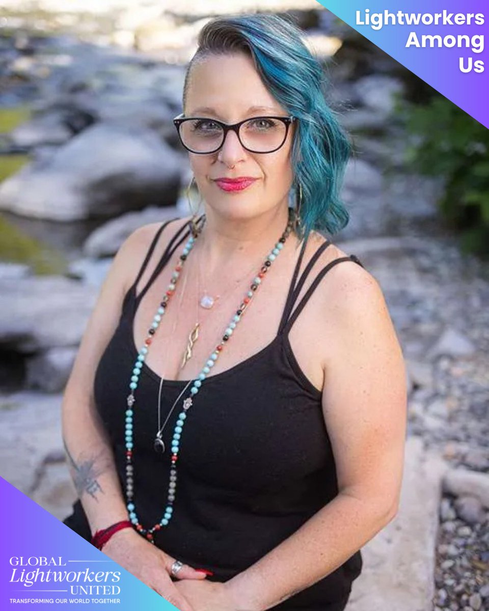 GlobalLWU's tweet image. I used to be defined by my job. Now, I guide people back to themselves. ✨

A year ago, things fell apart and I was forced to trust the path. Your purpose doesn’t arrive when you’re ready: it arrives when you stop playing small.
Trust yourself. Light finds light.

#Purpose