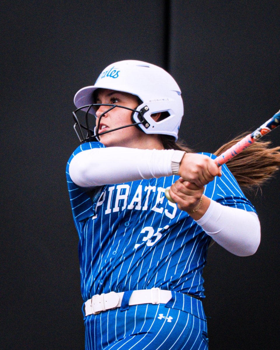 SHUSoftball's tweet photo. Still battling 

#HALLin🔵⚪️ | #HooksUp🪝 https://t.co/3psLEWJyON