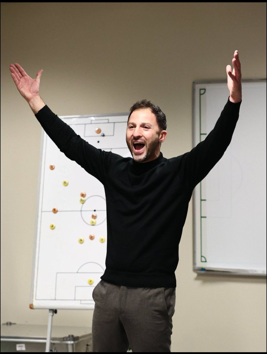 En Büyük Fener 💛💙 tweet media