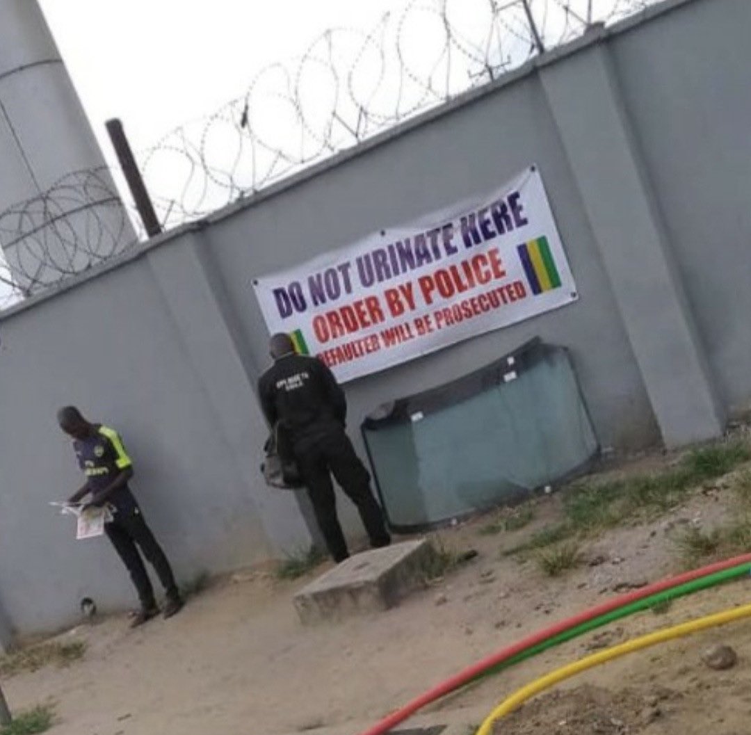 𝔸𝕟𝕥𝕙𝕠𝕟𝕪👾 tweet media