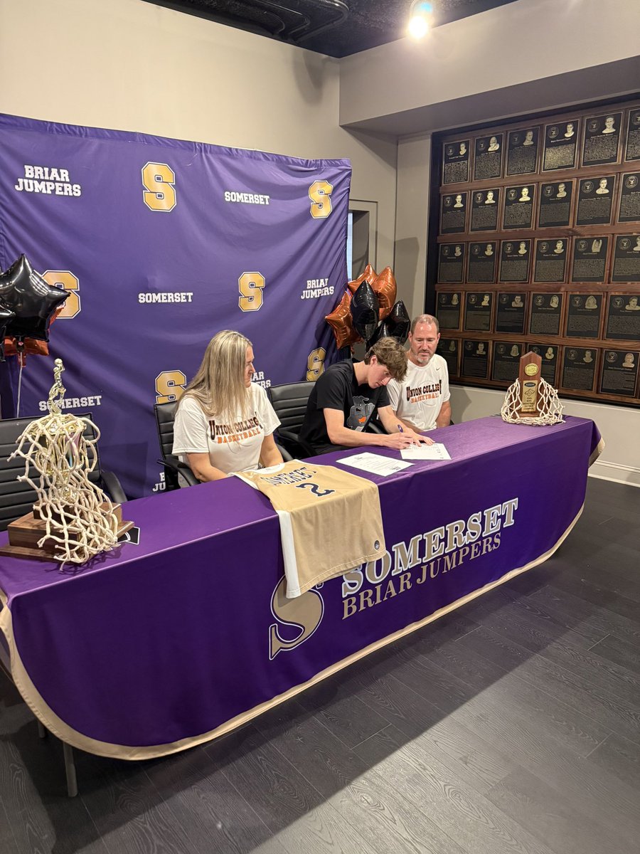 Somerset Basketball tweet media