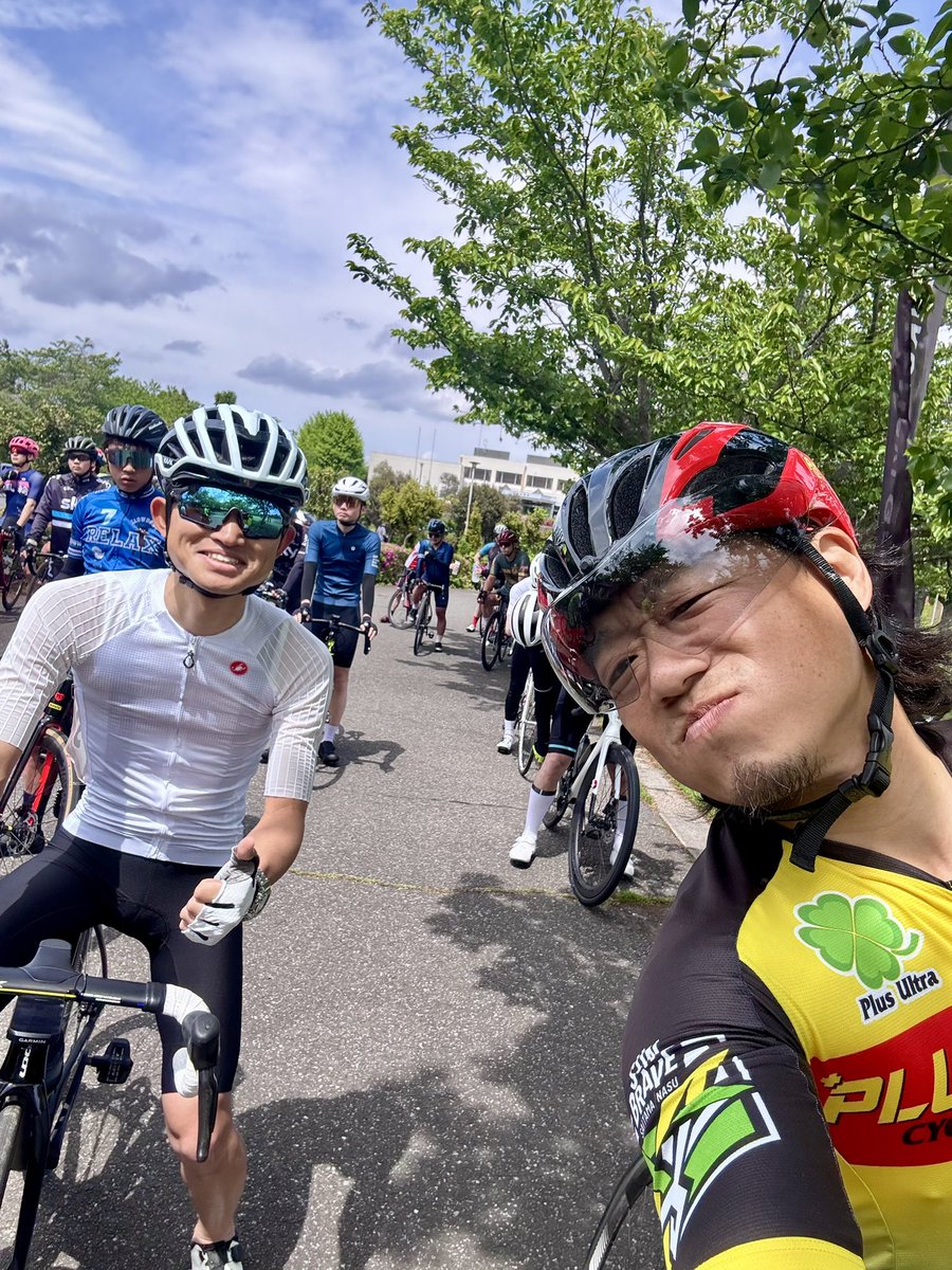 PLUSULTRA_cff's tweet photo. 『ショート30m』なんとかギリ入賞💦
エグいショートコースの登りのヘアピンカーブ！危険な逆バンクバンクで何人も落車してた。😱
#春の下総エンデューロ
#バイクナビ https://t.co/8VUy1fFLPX