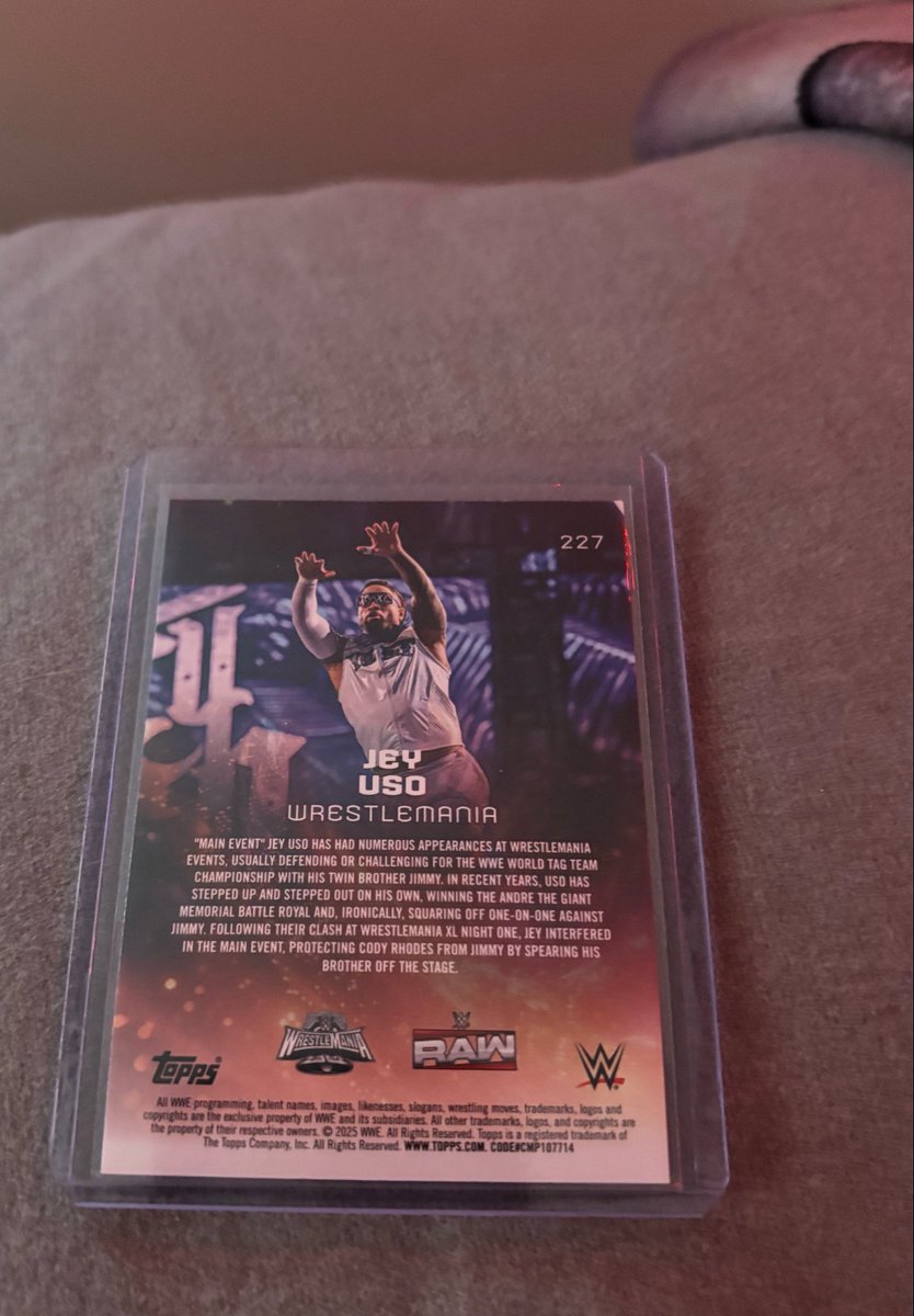 j_ucey's tweet image. my jey uso universe card came in today 🤍.
#jeyuso #wwe