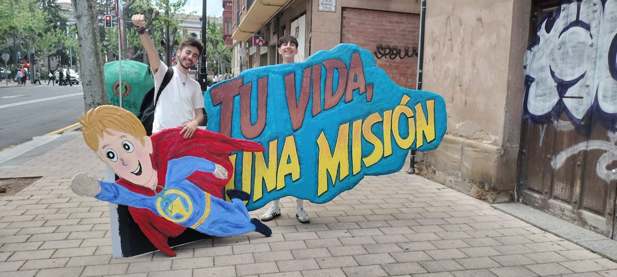 bachsantamaria's tweet photo. Un festival precioso, en el que todos disfrutamos escuchando las canciones de los coros participantes.
Gracias a todos los que lo hacéis posible. Sois unos artistas.
#FestivalCanciónMisionera #logroño @iglesiarioja @Riojajuventud https://t.co/3ZTzN9ICVR